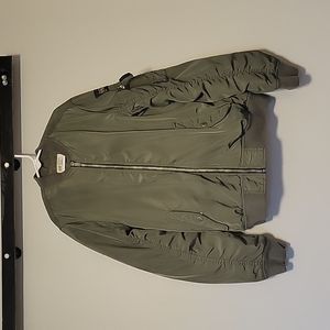 H&M bomber jacket: size 11-12